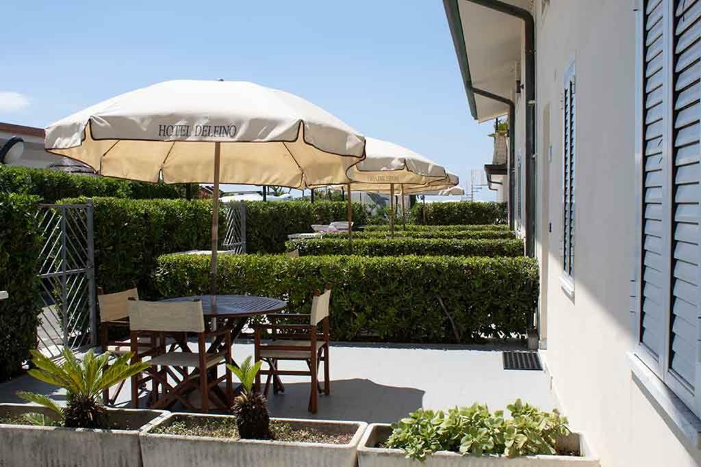Hotel Delfino Marina Di Carrara Εξωτερικό φωτογραφία
